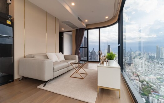 Ashton Chula – Silom