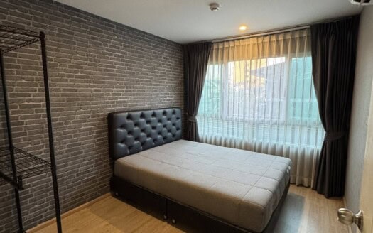 Elio Del Moss Phaholyothin 34