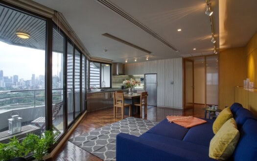 Lake Avenue Condominium