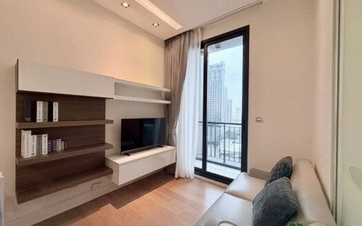 Equinox Phahol-Vibha