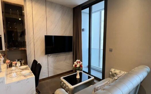 The Esse at Singha Complex