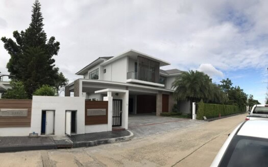 Perfect Masterpiece (Sukhumvit 77)