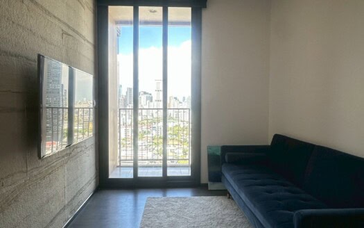 Oka Haus Sukhumvit 36