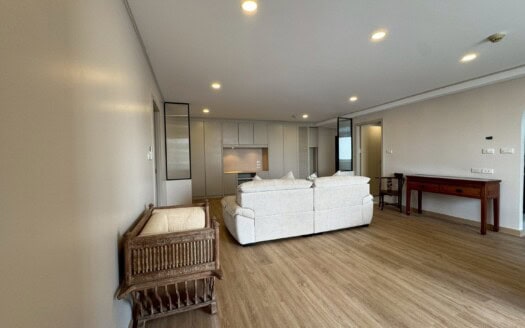 Supalai Place Sukhumvit 39