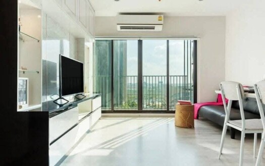 Plum Condo Central Station