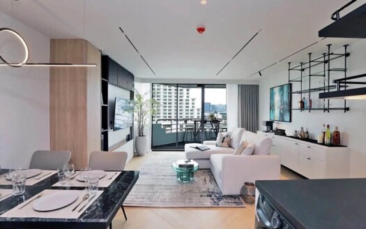 Lake Avenue Condominium