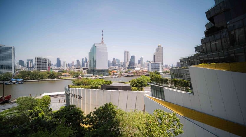 Magnolia Waterfront Residences Icon Siam