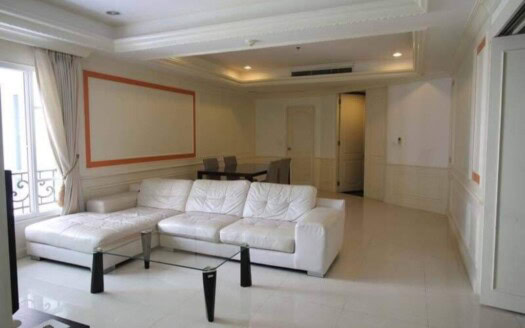 La Vie En Rose Place