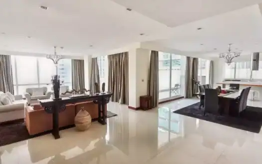 Le Raffiné Jambunuda Sukhumvit 31