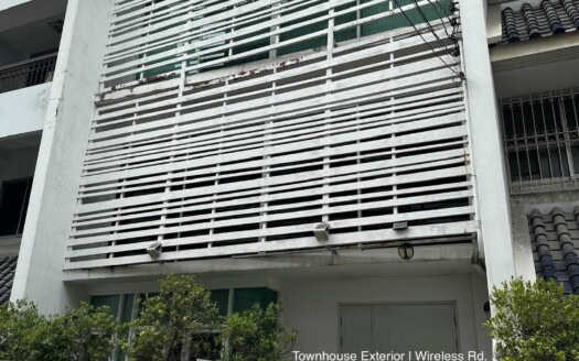 Townhouse /Home Office ( Wireless Road )