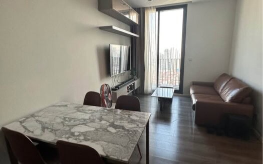 Whizdom Essence Sukhumvit