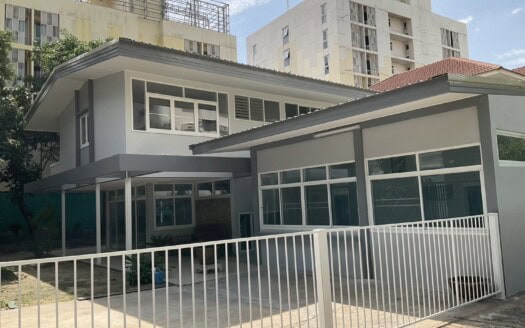 House in Sathorn Soi 9