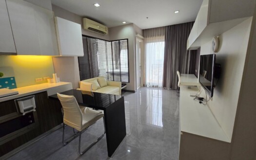 Urbano Absolute Sathon – Taksin