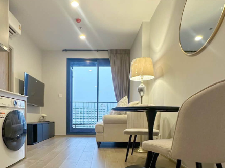 THE CROWN Residences