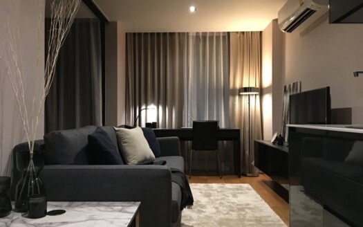 Altitude Samyan – Silom