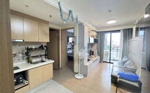 Regal Condo Sathorn – Narathiwas