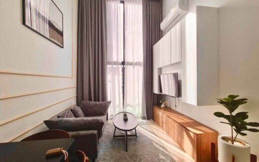 Knightsbridge Phaholyothin – Interchange